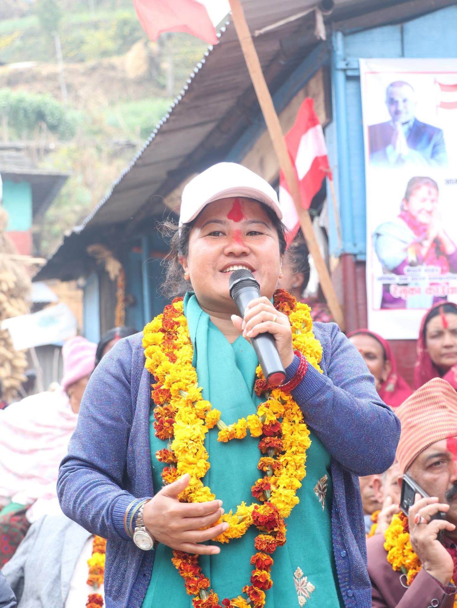 रेनुका काउचा