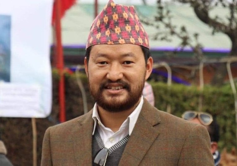 क्षितिज थेबे